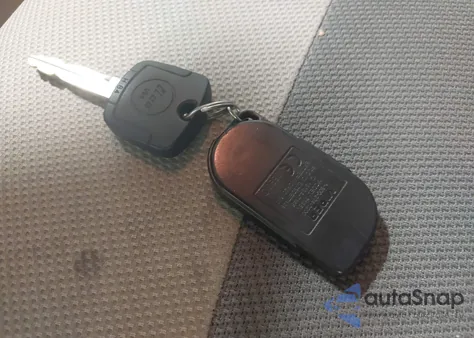 2008 Ford Escape Xlt from USA, damaged, VIN 1FMCU93128KD92680